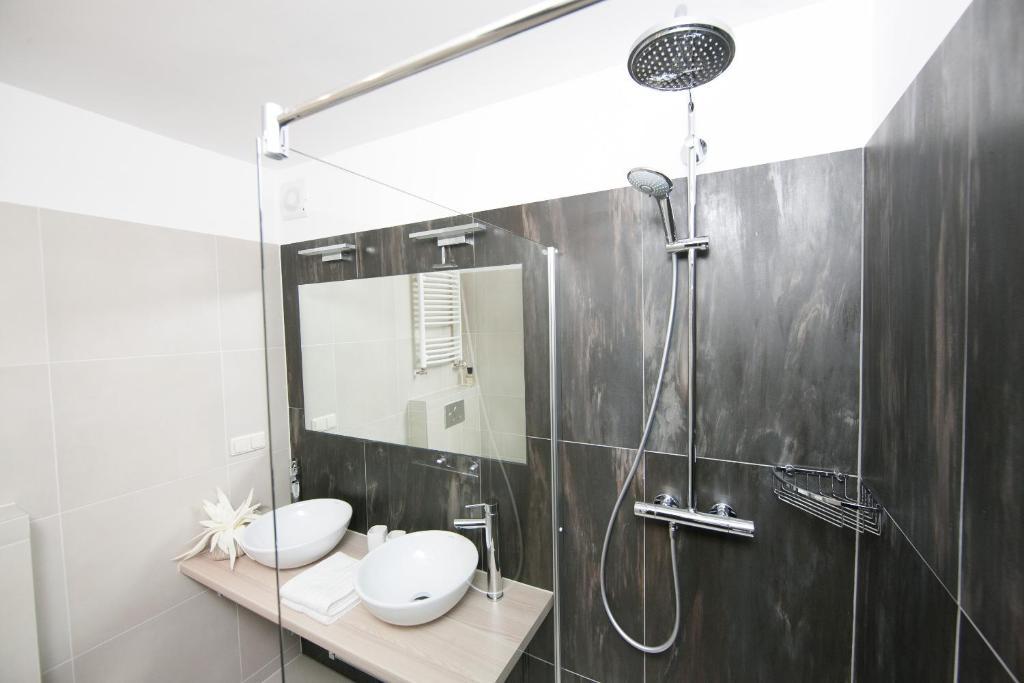 Traditional Apartments Vienna Tav الغرفة الصورة
